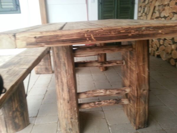 Erős tiplifa asztal(kültéri) Erős tiplifa asztal(kültéri)